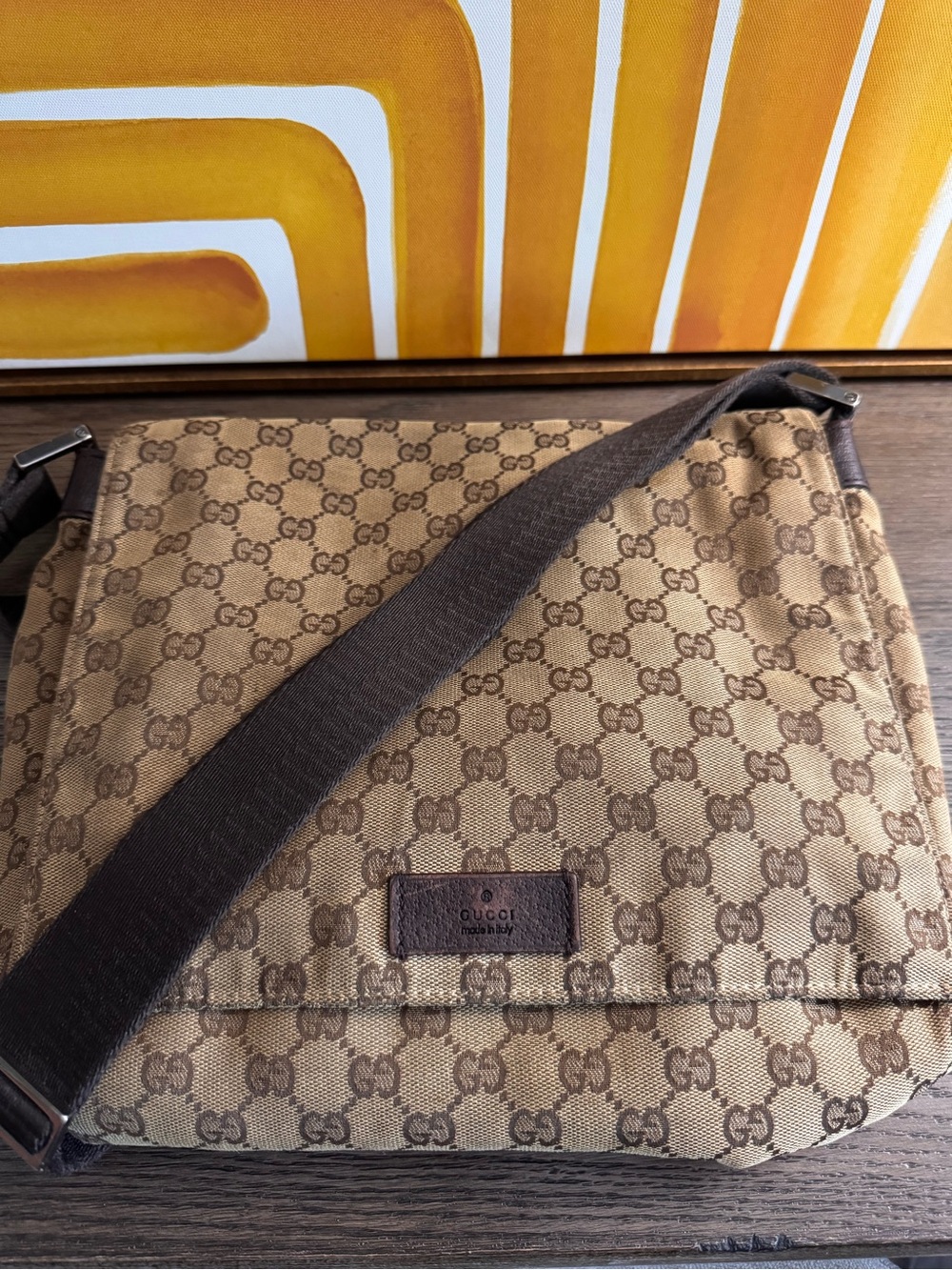 Authentic Gucci GG Canvas Messenger Crossbody Bag Beige Brown